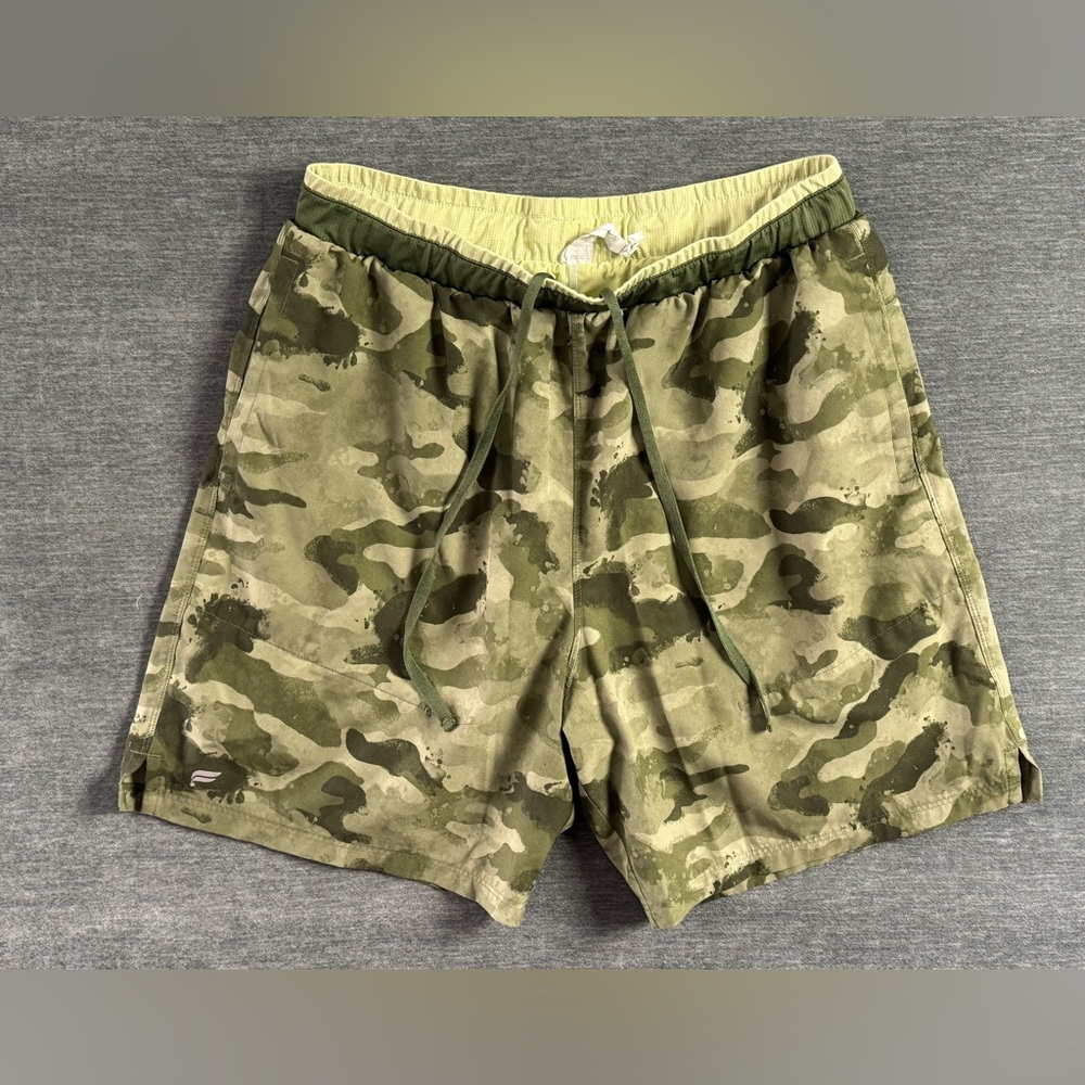 Fabletics Shorts Mens Size Large Green Camo The Fundamental Short II Lined